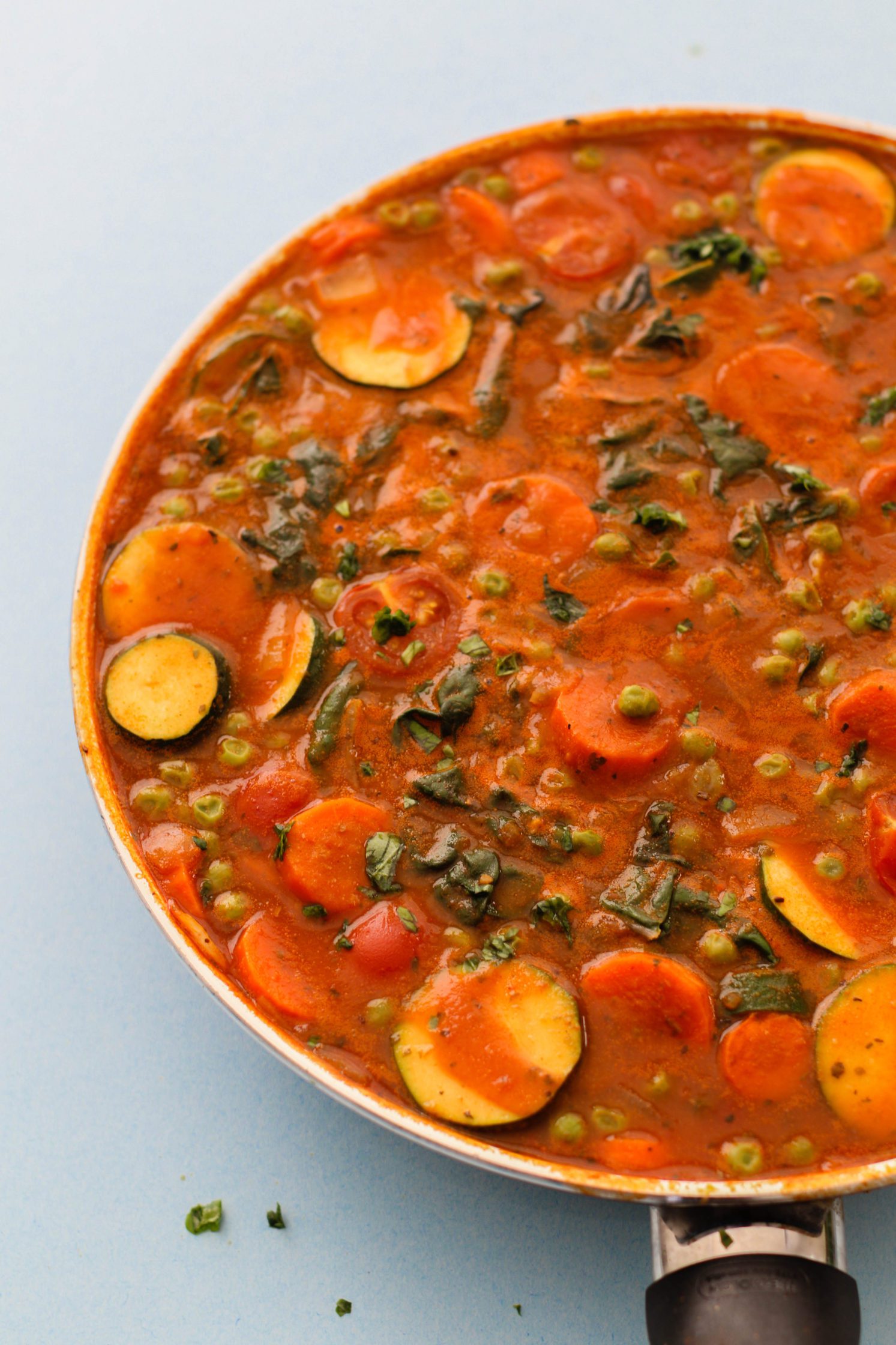 1-Pot Vegetable Minestrone in pan by Flora & Vino