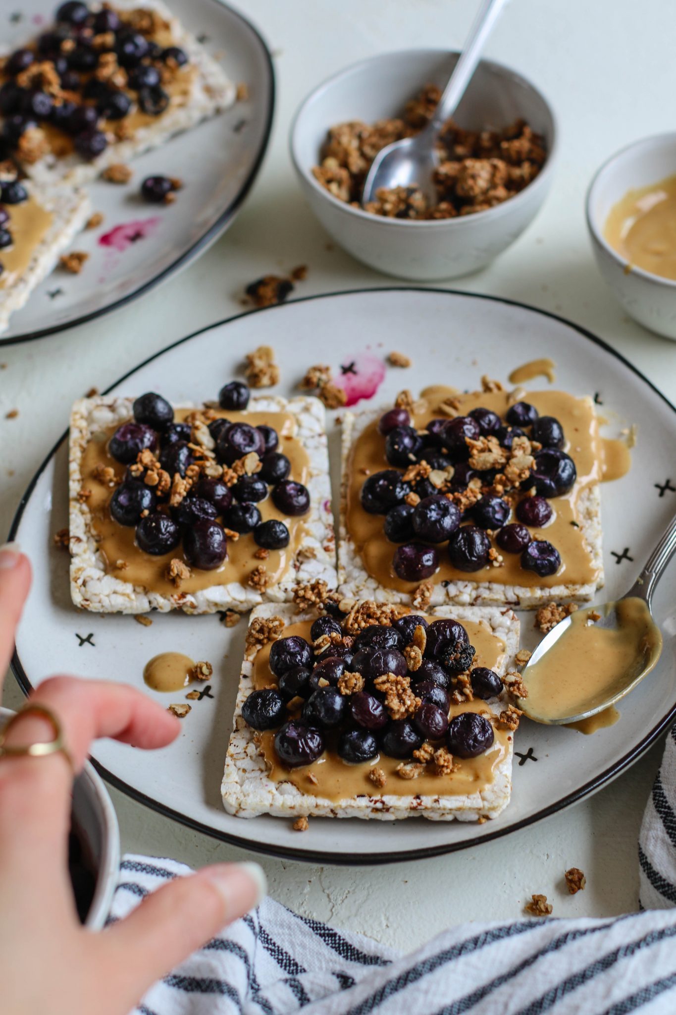 Peanut Butter Blueberry Rice Cake Toasts by Flora & Vino 
