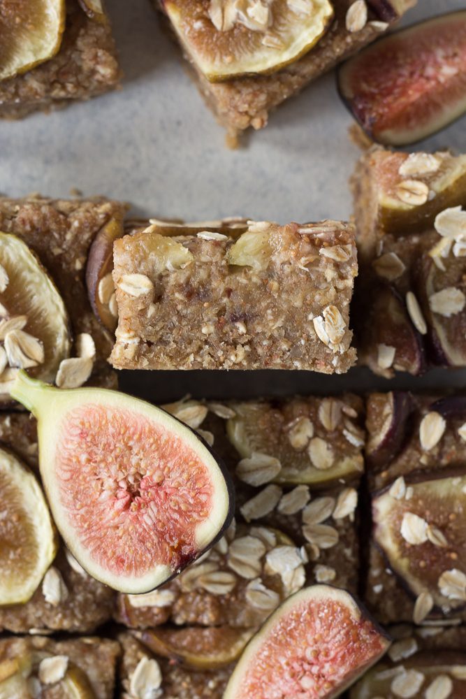 Fig Newton Breakfast Bars with fresh figs by Flora & Vino
