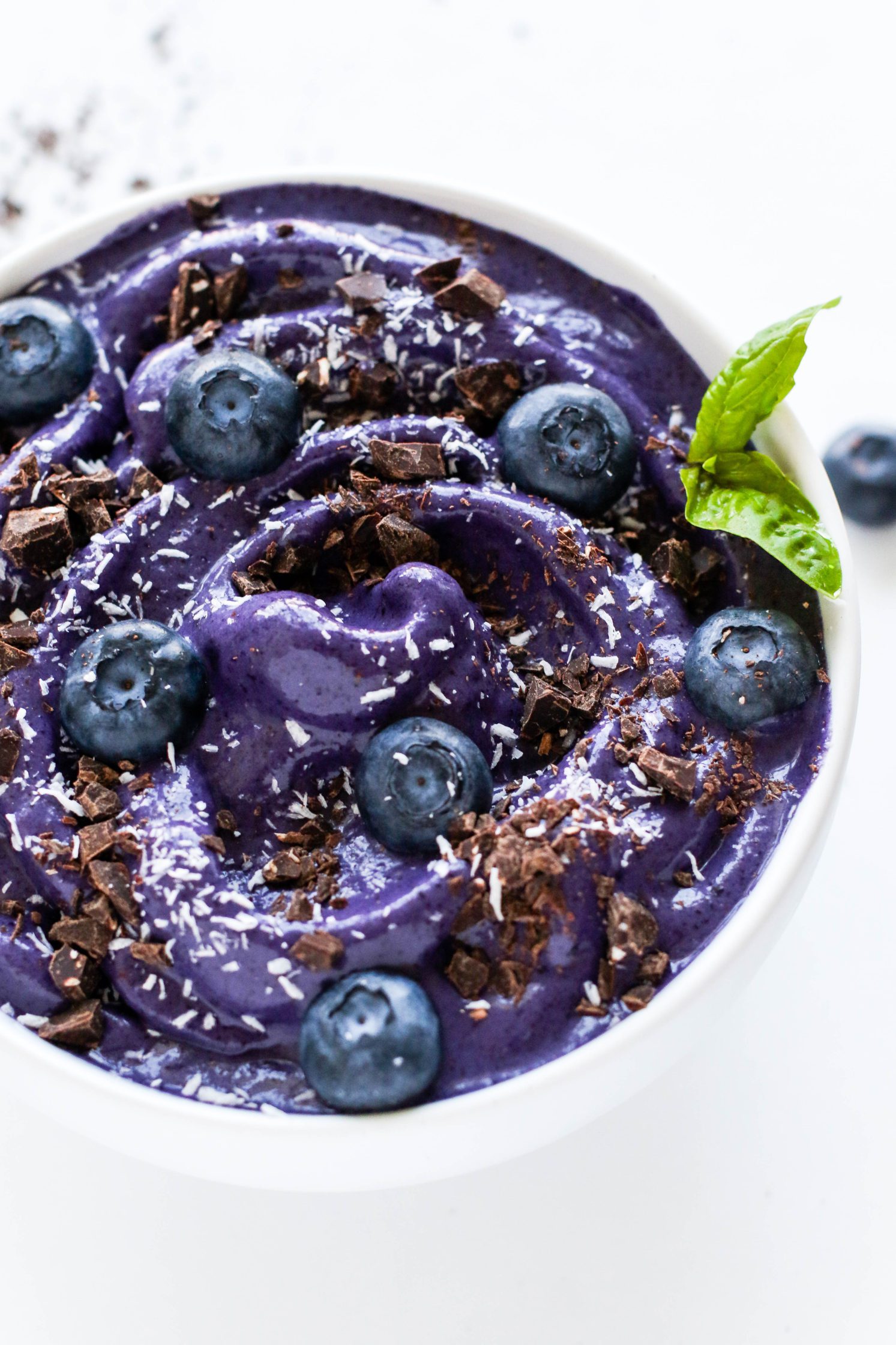 Blue Galaxy Smoothie Bowl (Banana-Free)