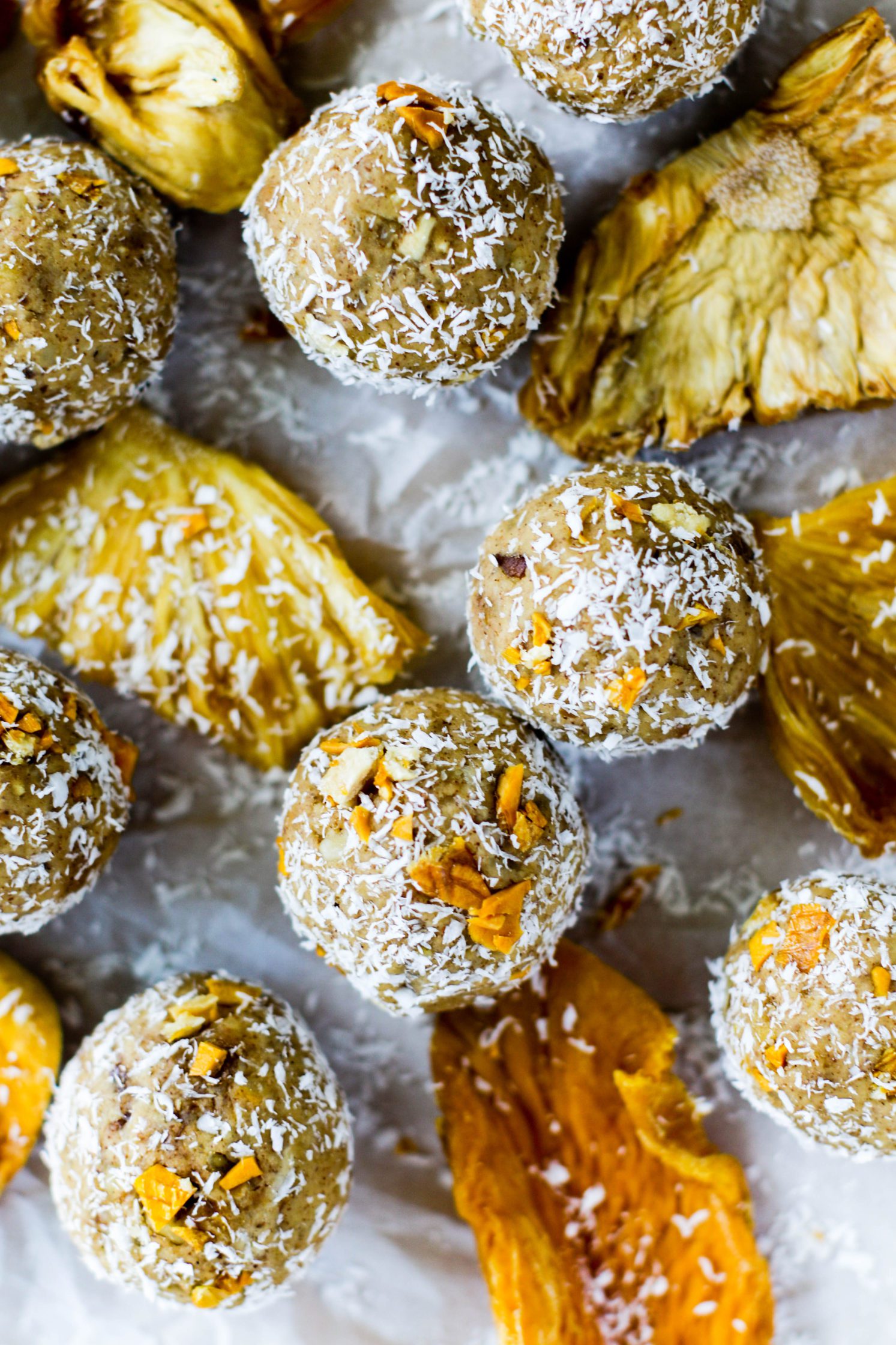 Tropical Nut Pulp Bites by Flora & Vino