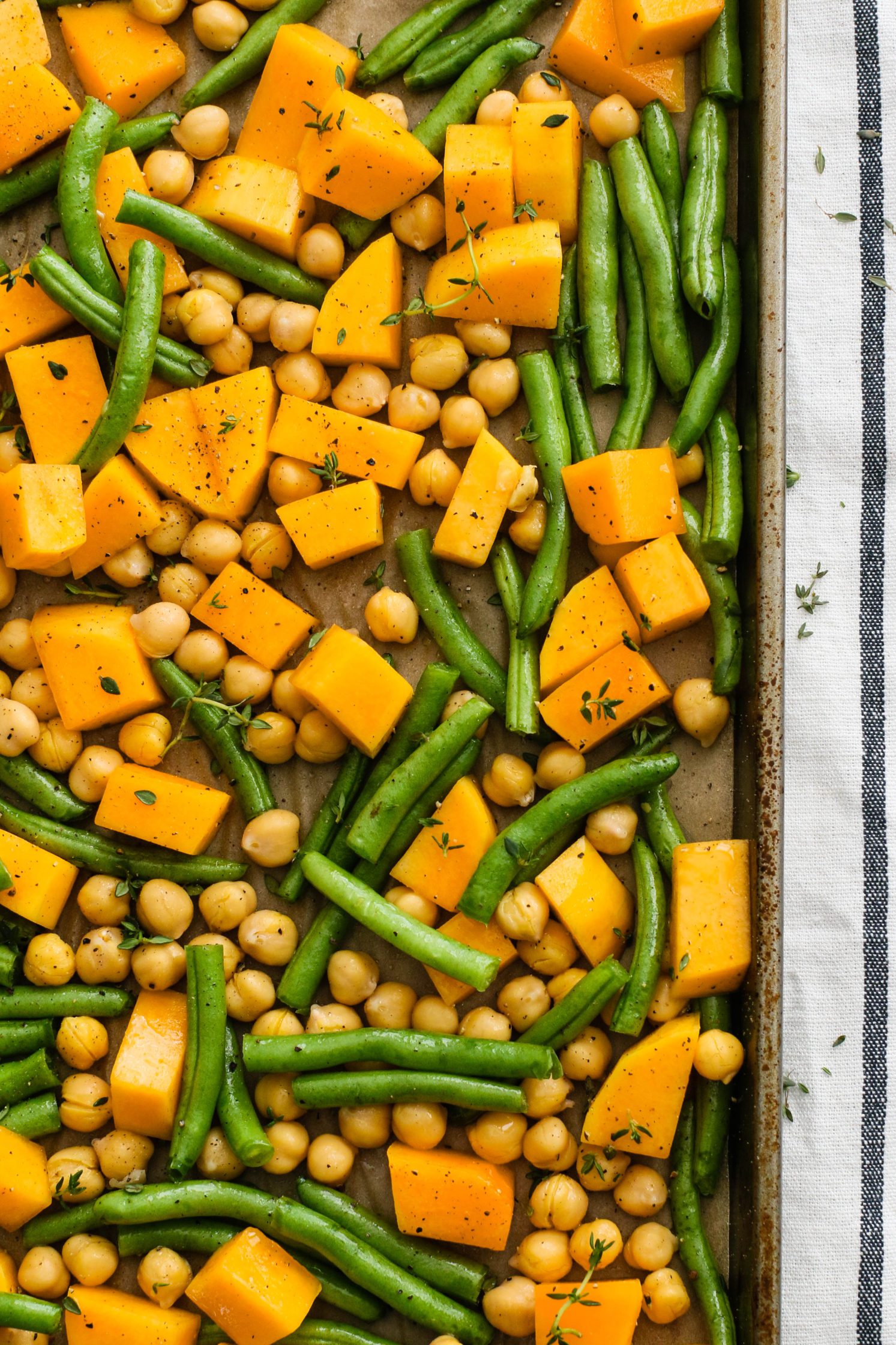 roasted green beans, chickpeas, and butternut squash by Flora & Vino