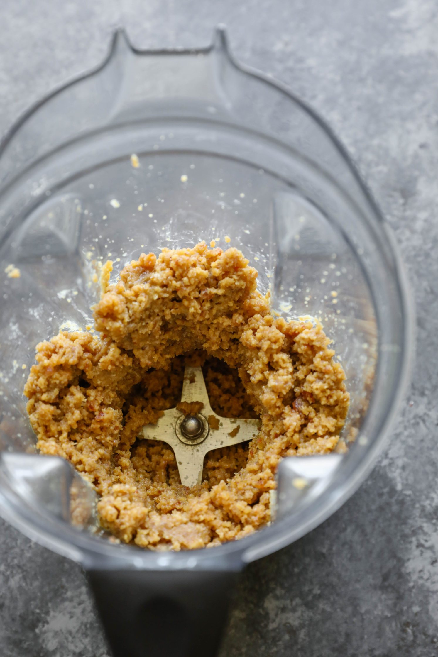halva in Vitamix by Flora & Vino