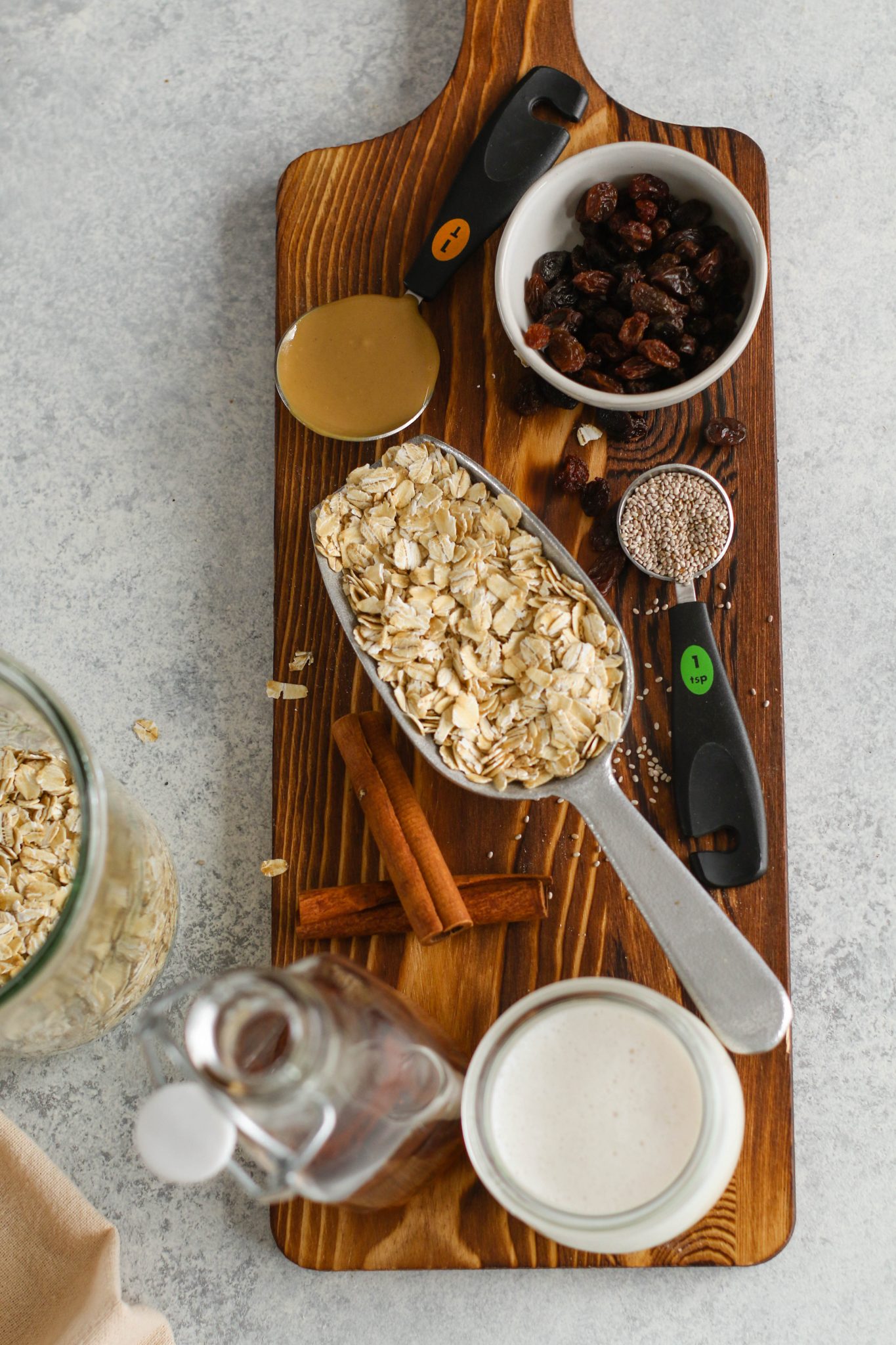 Oatmeal Raisin SunButter Overnight Oats Ingredients