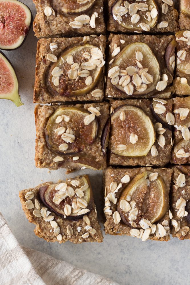 Fig Newton Breakfast Bars sliced into squares by Flora & Vino